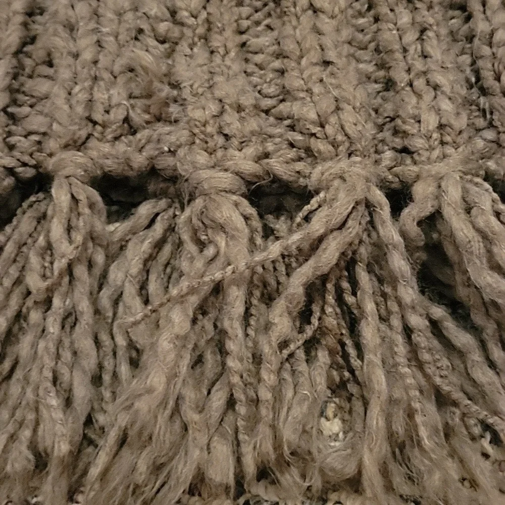American Eagle brown knit scarf